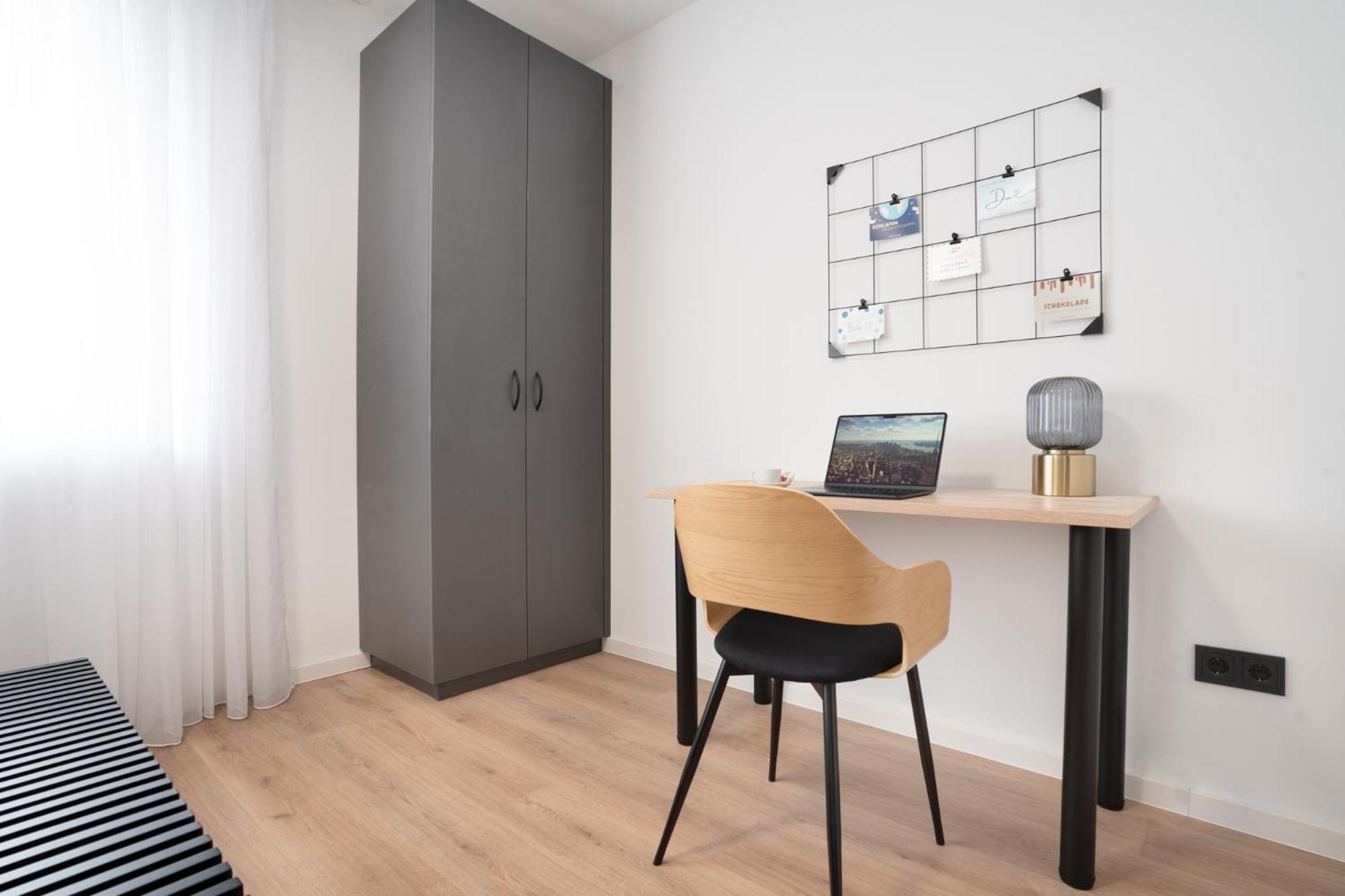 Apartment I Private Parking I Home2share *