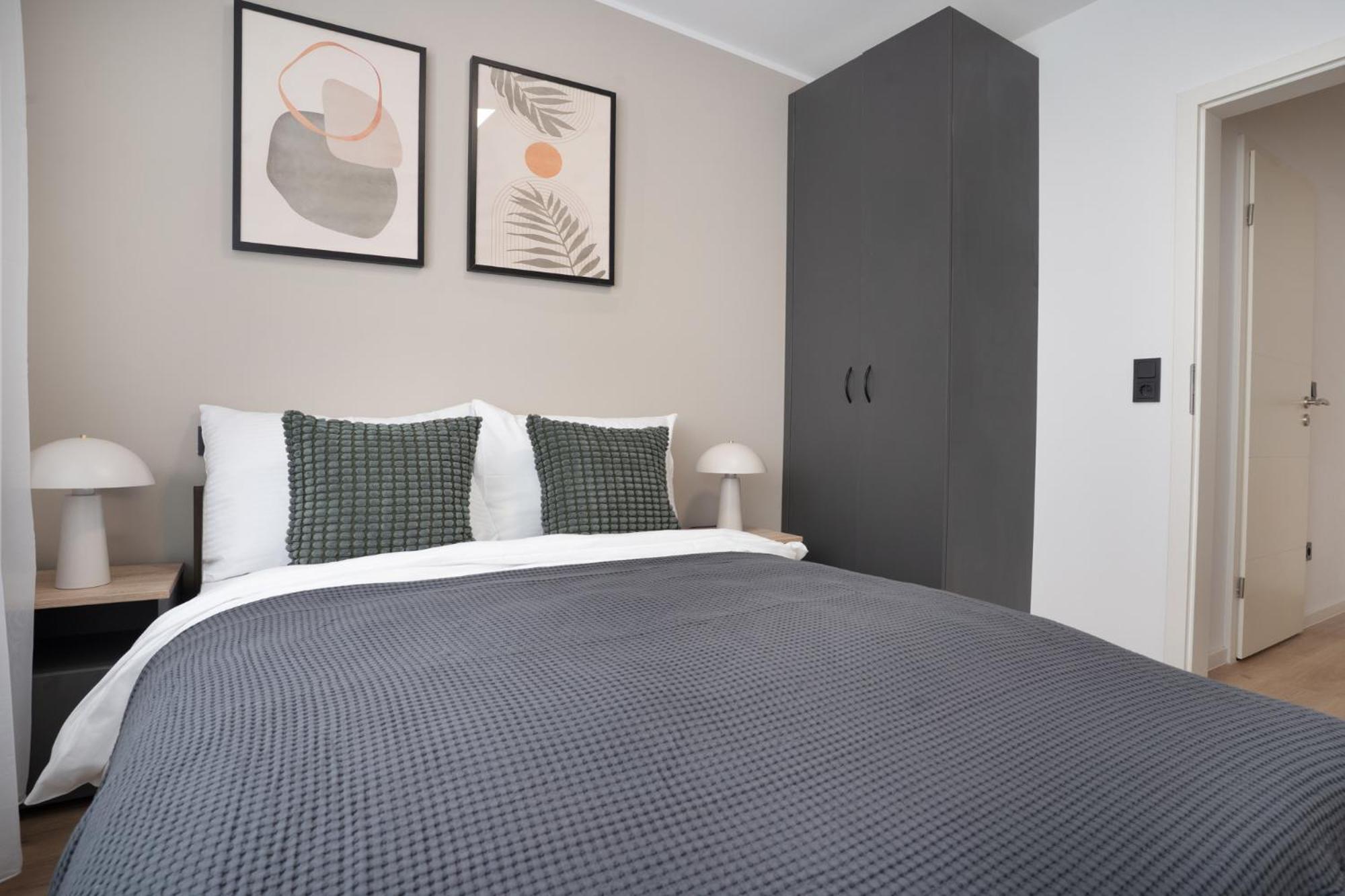 Apartment I Private Parking I Home2share